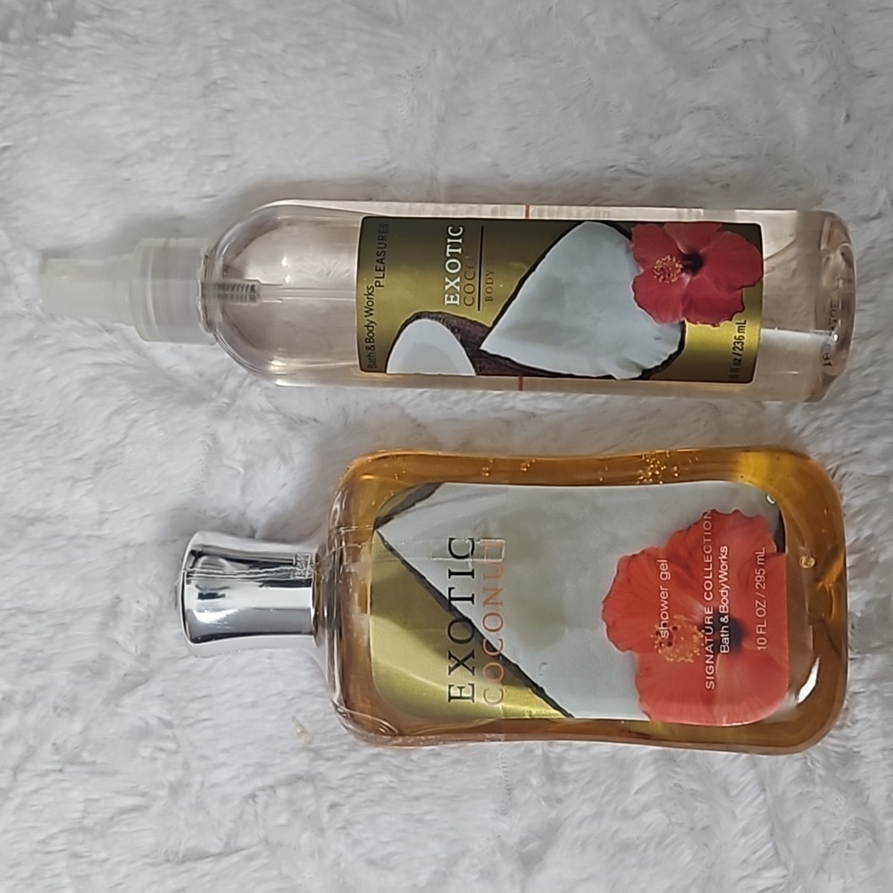 Bath and Body Works Exotic Coconut Retired Shower Gel and Splash